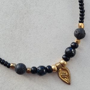 Gargantilla Nepal Nira Negro