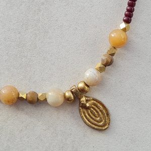 Gargantilla Nepal Nira Marrón