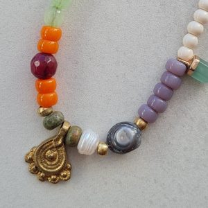 Collar Nepal Ritual Burdeos